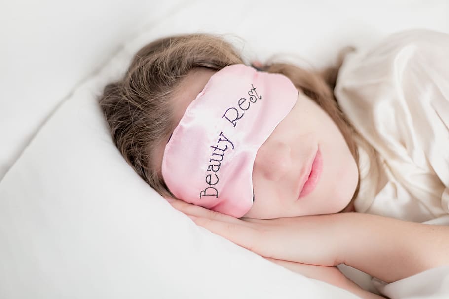 bedroom-trip-hotel-sleep.jpg