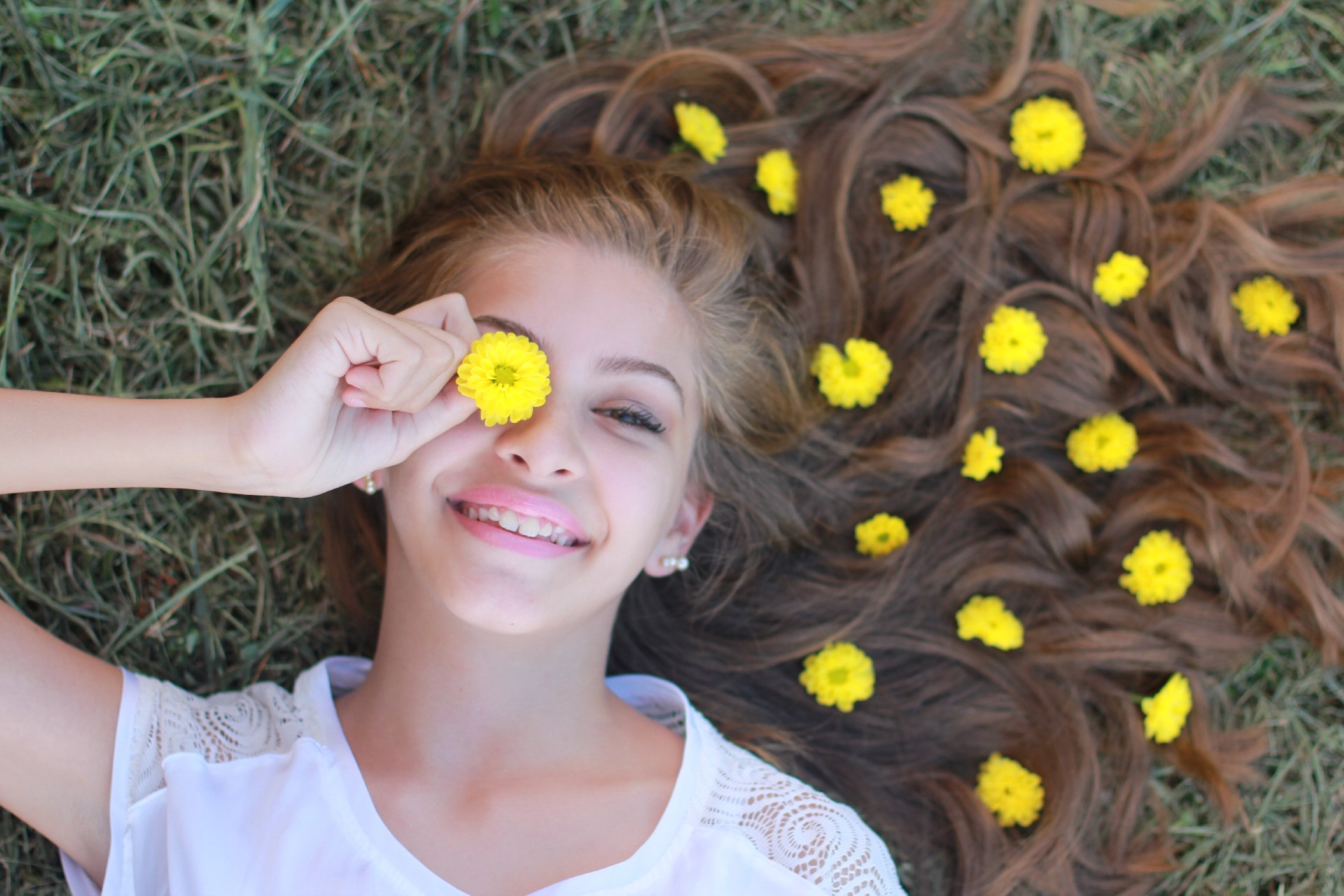 undefined adult-beautiful-child-289825.jpg